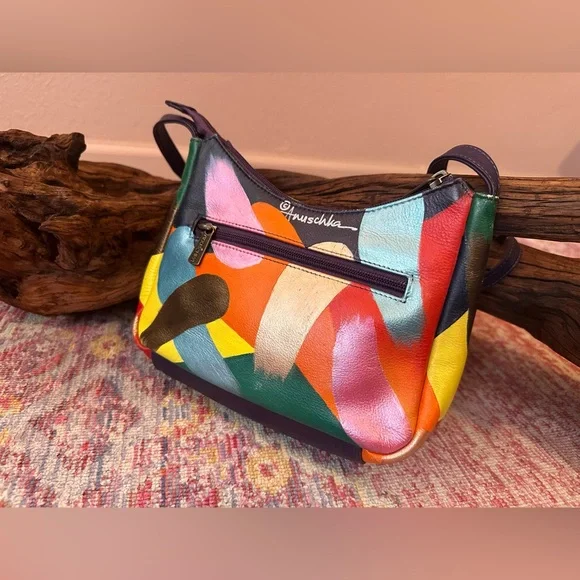 🎨 Darling Anushka Paint Splash! Purse 🌈👜 - Picture 5 of 14